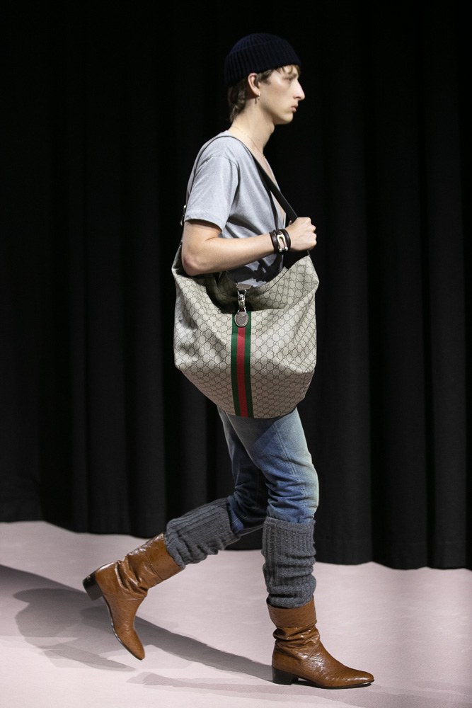 A Look at Gucci Men’s Fall 2023, the First Collection Post-Alessandro Michele: Key Design Notes — scale and everyday-use…