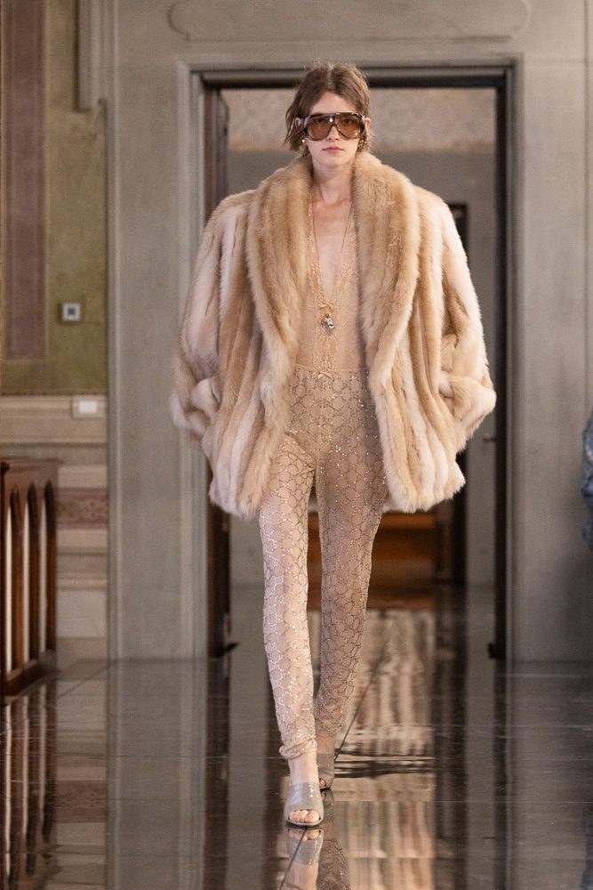 A New Gucci Icon Just Dropped at Its Cruise 2026 Show: Runway Analysis — shape and proportion reference