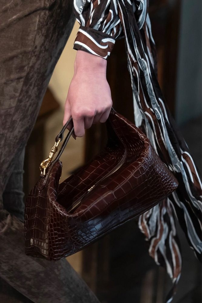 A New Gucci Icon Just Dropped at Its Cruise 2026 Show: Runway Analysis — hardware and construction detail