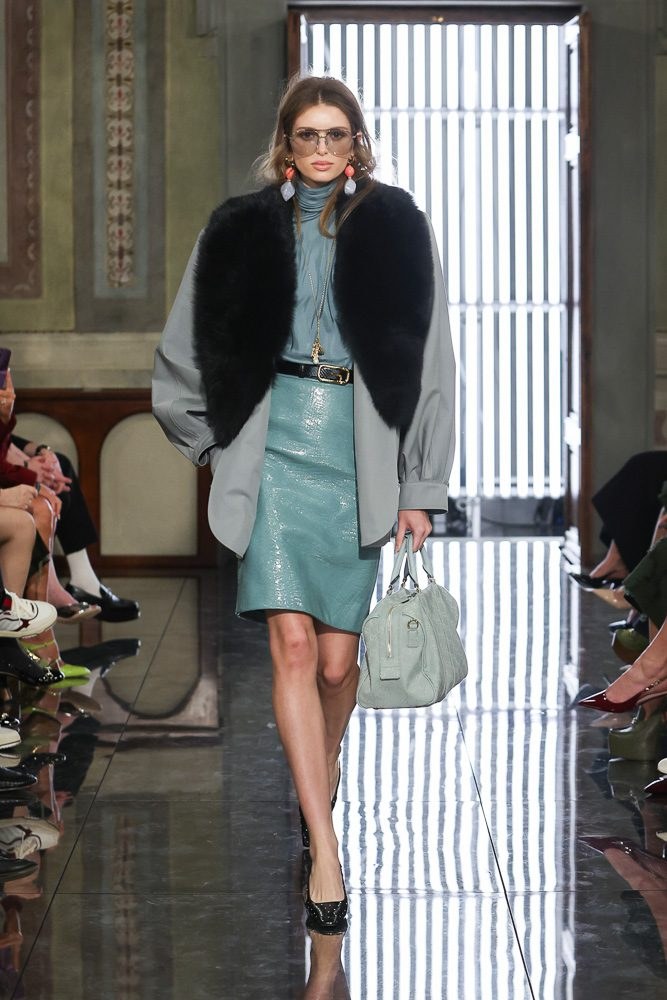 A New Gucci Icon Just Dropped at Its Cruise 2026 Show: Runway Analysis — editorial overview