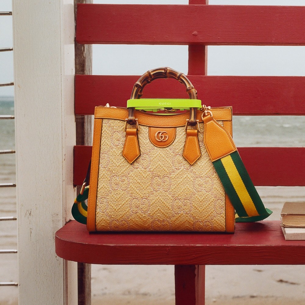 Anja Rubik Does Perfect Model-Off-Duty Style with a Little Gucci Bag: Styling Guide — additional editorial view