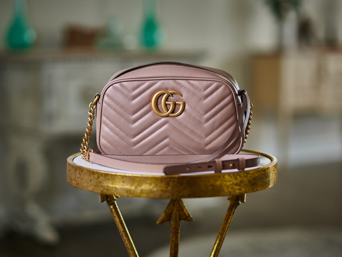 Choosing a Long-Awaited Gucci Bag — editorial overview