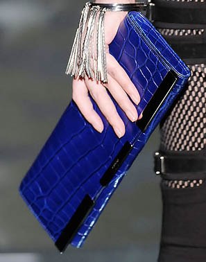 Fashion Week 2010: Gucci Handbags: Key Design Notes — shape and proportion reference