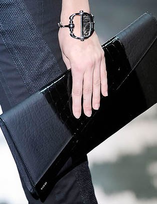 Fashion Week 2010: Gucci Handbags: Key Design Notes — additional editorial view