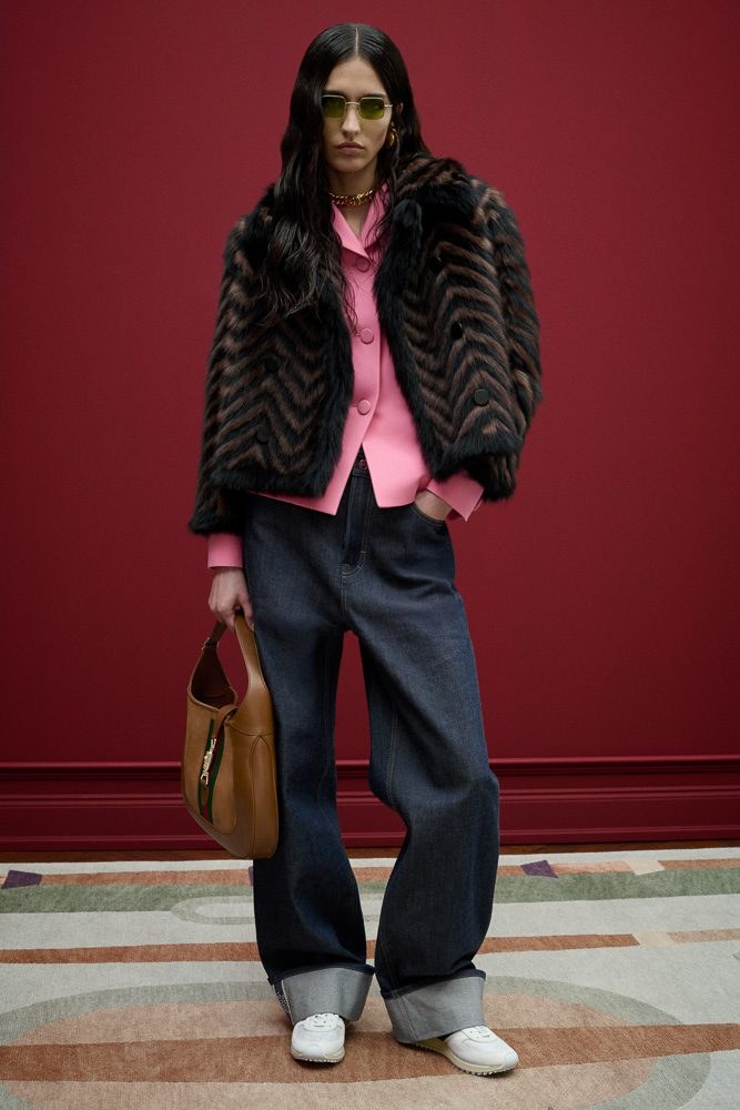 For Pre-Fall 2025 Sabato De Sarno Takes Us Back to 1970s Gucci: Collection Guide — hardware and construction detail
