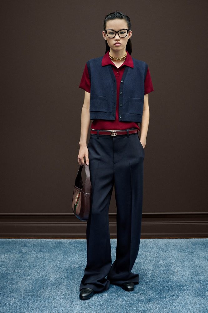 For Pre-Fall 2025 Sabato De Sarno Takes Us Back to 1970s Gucci: Collection Guide — carrying and styling reference