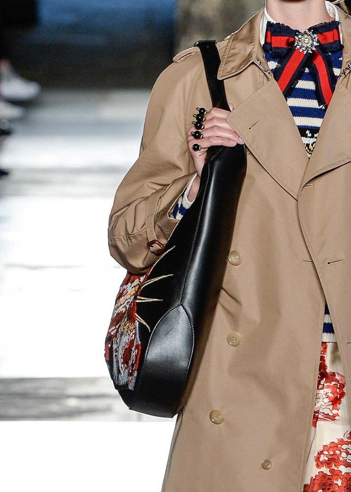Get Your First Look at Gucci’s Beautiful Cruise 2017 Bags: Runway Analysis — carrying and styling reference
