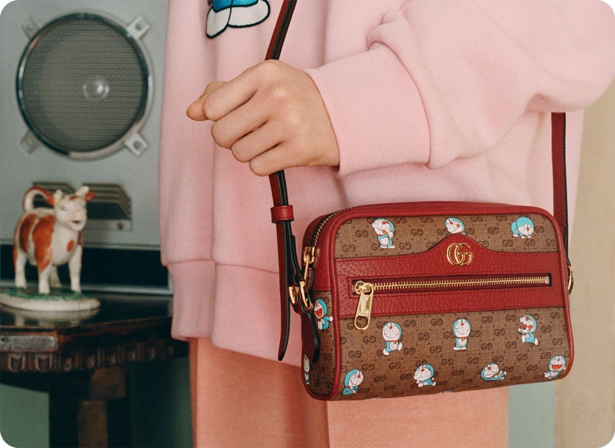 Gucci 8-8-2008 Special Edition: Styling Guide — hardware and construction detail