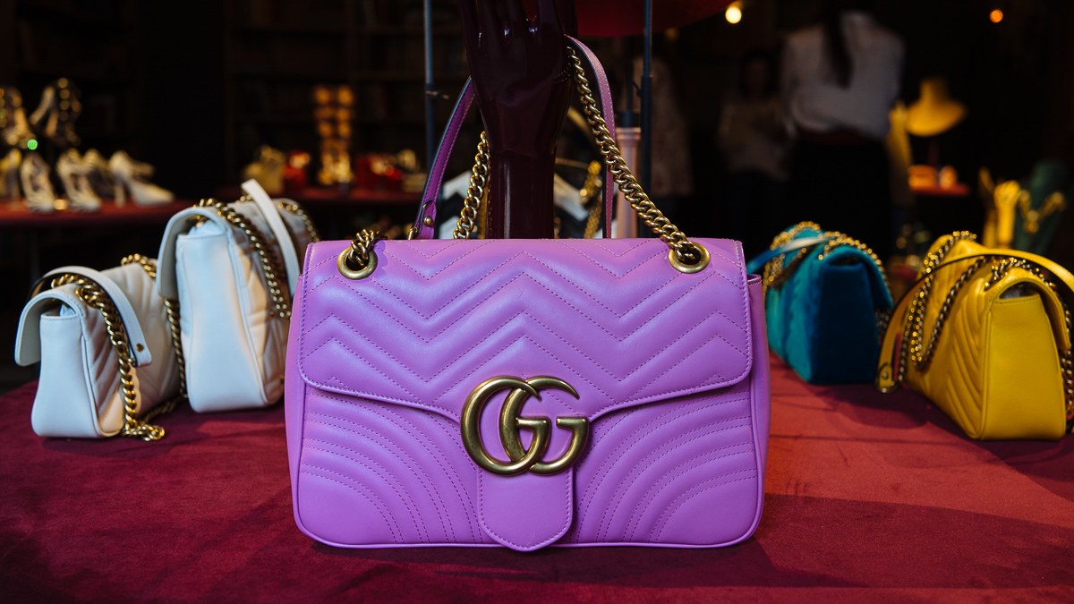 Gucci Belt Bag: Fit and Use Guide — design detail