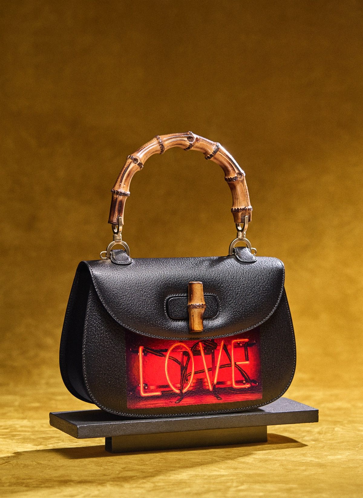 Gucci Celebrates 60 Years in Japan With Its Bamboo 1947: Then and Now Exhibition: Styling Guide — hardware and construction…