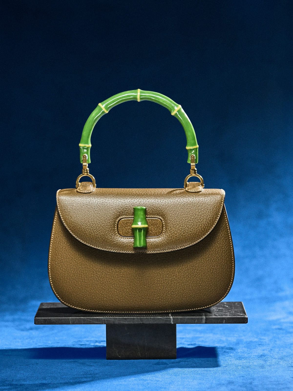Gucci Celebrates 60 Years in Japan With Its Bamboo 1947: Then and Now Exhibition: Styling Guide — carrying and styling…
