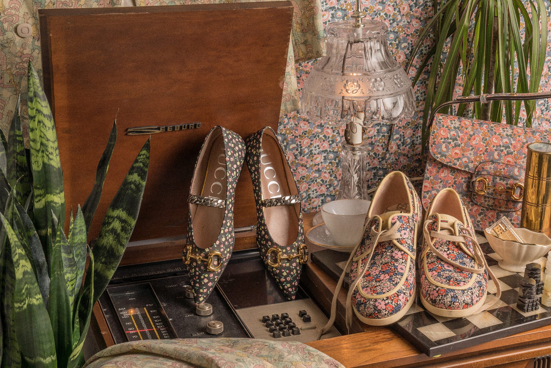Gucci Collaborates with Liberty on the Ideal Retro Yet Modern Collection: Key Design Notes — hardware and construction detail