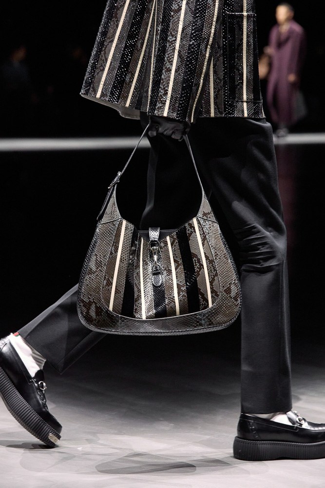 Gucci Crocodile and Ostrich Patchwork Bag: Design Guide — scale and everyday-use reference
