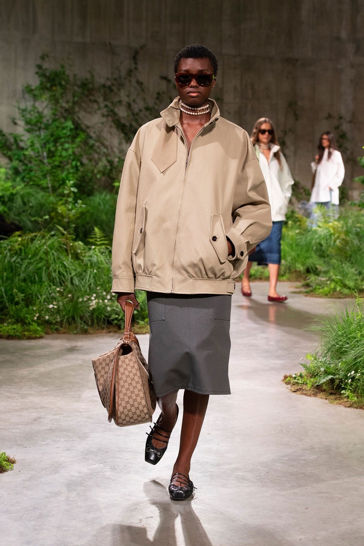 Gucci Cruise ’25 Puts the Blondie in the Spotlight: OutletCity Guide — material and finish reference