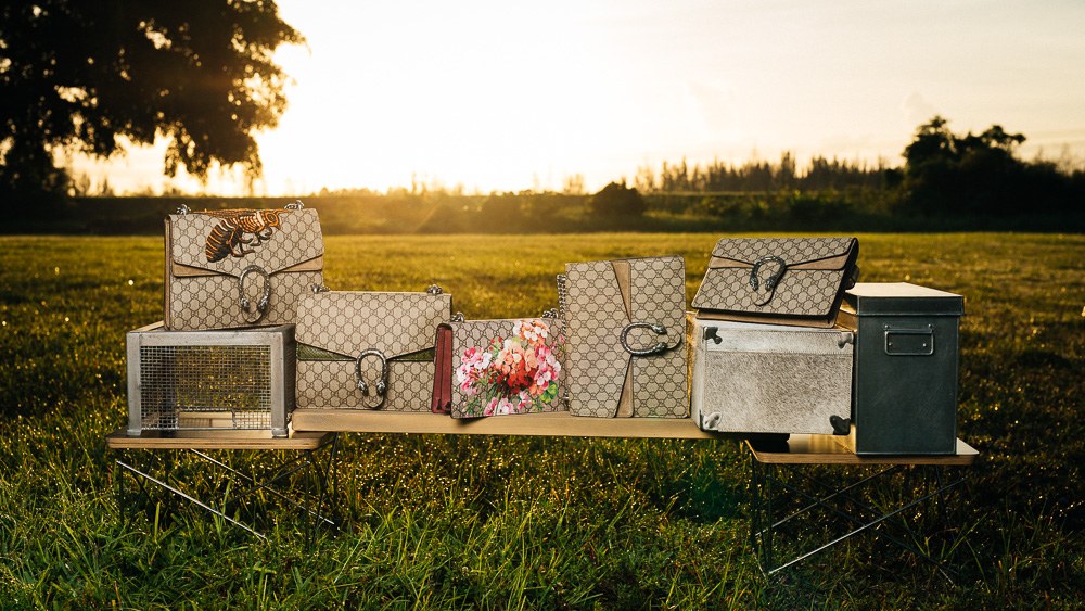Gucci Dionysus: One of Fall 2015’s Hottest Bags: Design Guide — carrying and styling reference