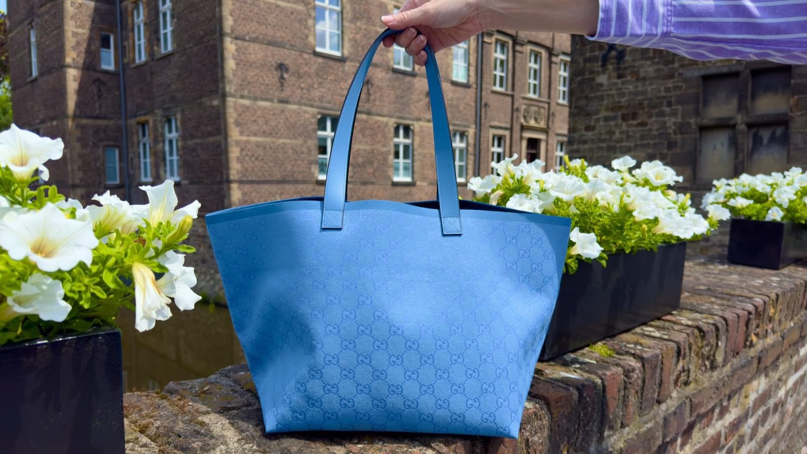 Gucci Gifted Me the Perfect Summer Tote: OutletCity Guide — editorial overview