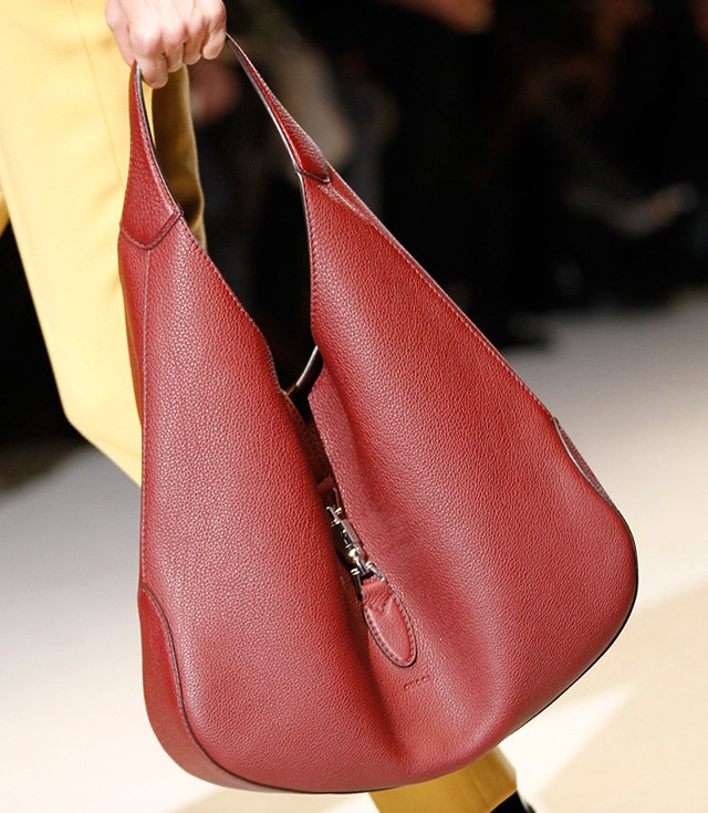 Gucci Goes Back to Basics for its Fall 2014 Handbags: Collection Guide — carrying and styling reference