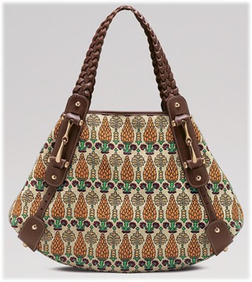 Gucci Icon Bit Medium Shoulder Bag: Design Guide — design detail