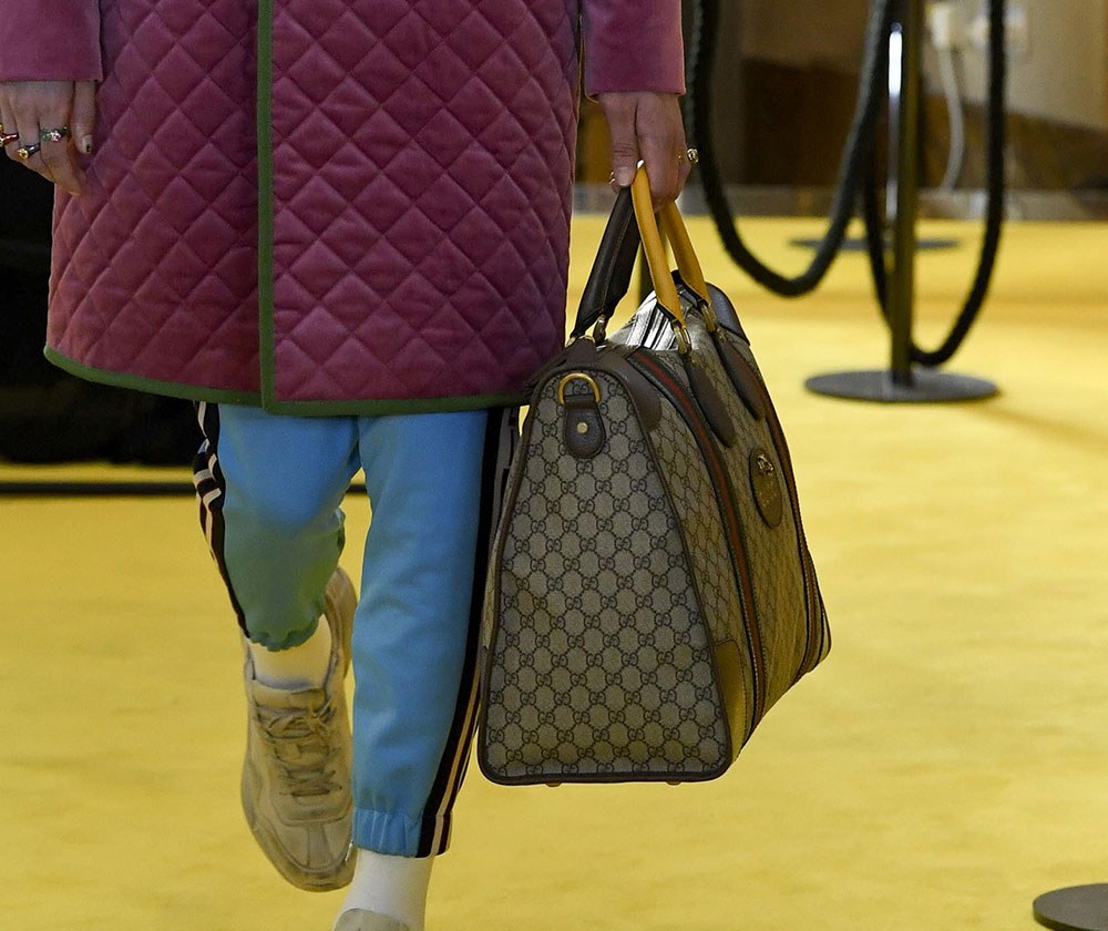 Gucci Logo Weave Shoulder Bag: Styling Guide — hardware and construction detail