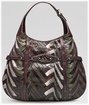 Gucci New Jackie Large Hobo: Design Guide — carrying and styling reference