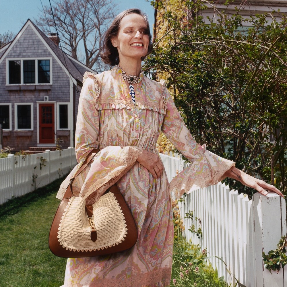 Gucci Towards the Sun Offers Seasonal Iterations of House Staples: Styling Guide — carrying and styling reference