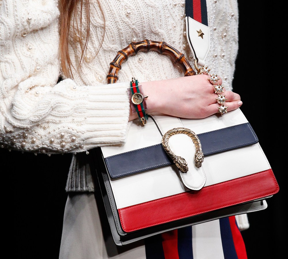 Gucci’s Fall 2016 Runway was Yet Another Dazzling Display of Detailed Bags: Collection Guide — carrying and styling reference