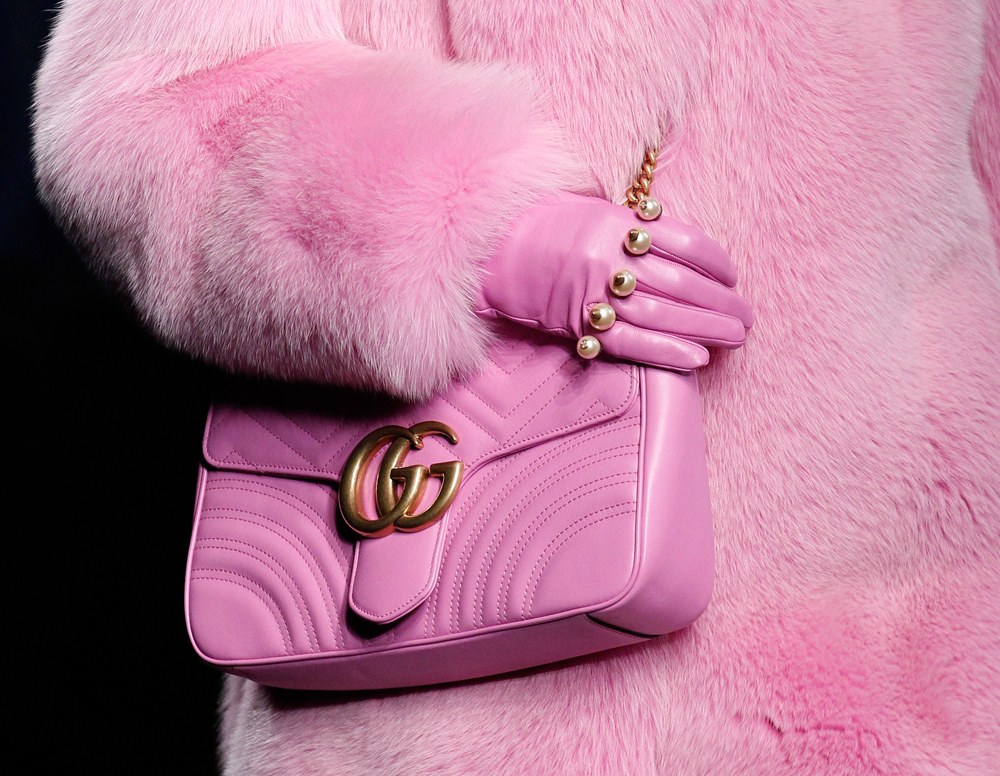 Gucci’s Fall 2016 Runway was Yet Another Dazzling Display of Detailed Bags: Collection Guide — editorial overview