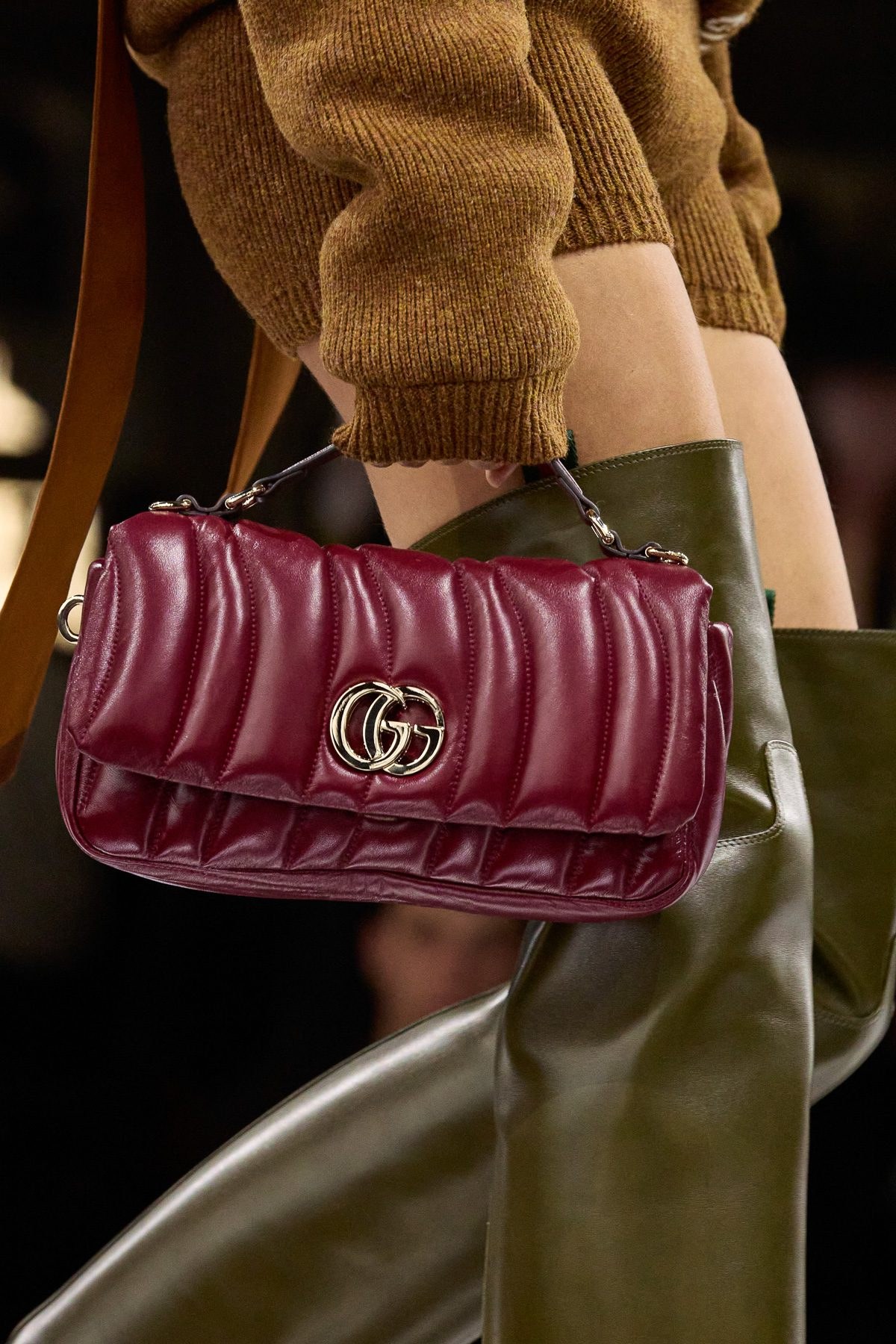 Gucci’s Holiday Campaign to Benefit UNICEF: Runway Analysis — hardware and construction detail