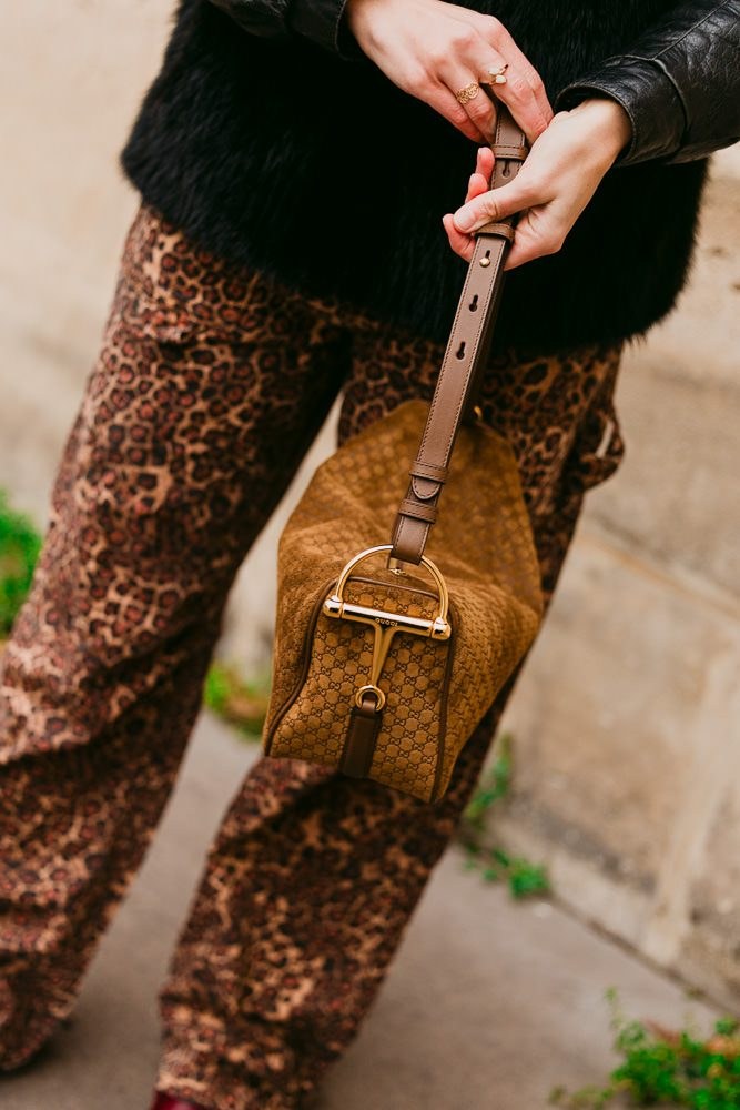 Introducing the Effortlessly Cool Gucci Half Horsebit Shoulder Bag: OutletCity Guide — hardware and construction detail