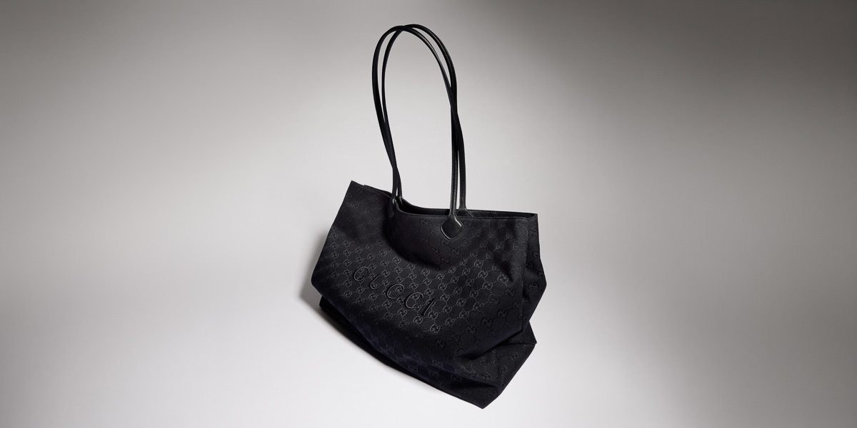 Mother Daughter Pairs: Gucci Swing Totes: Design Guide — scale and everyday-use reference