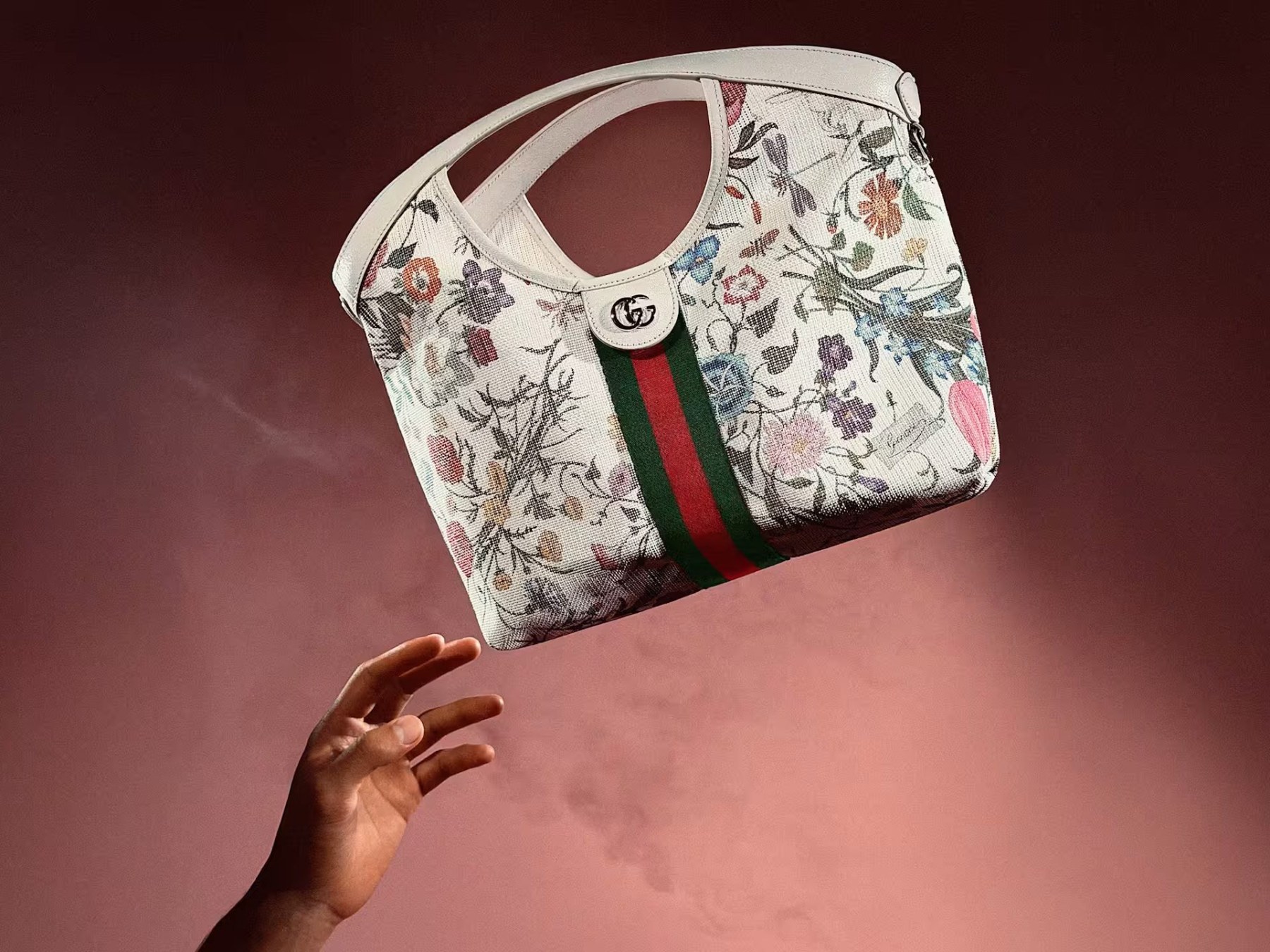 New Gucci Mother’s Day Gift Ideas — editorial overview