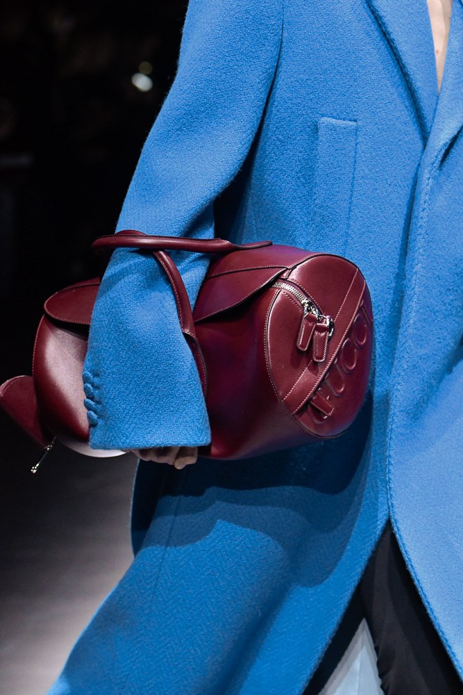 Paris Hilton’s Gucci Large Boston Bag: OutletCity Guide — shape and proportion reference