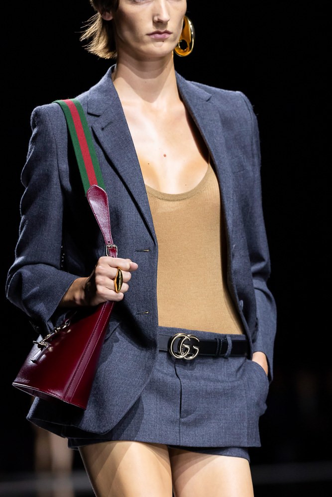 Paris Hilton’s Gucci Large Boston Bag: OutletCity Guide — scale and everyday-use reference
