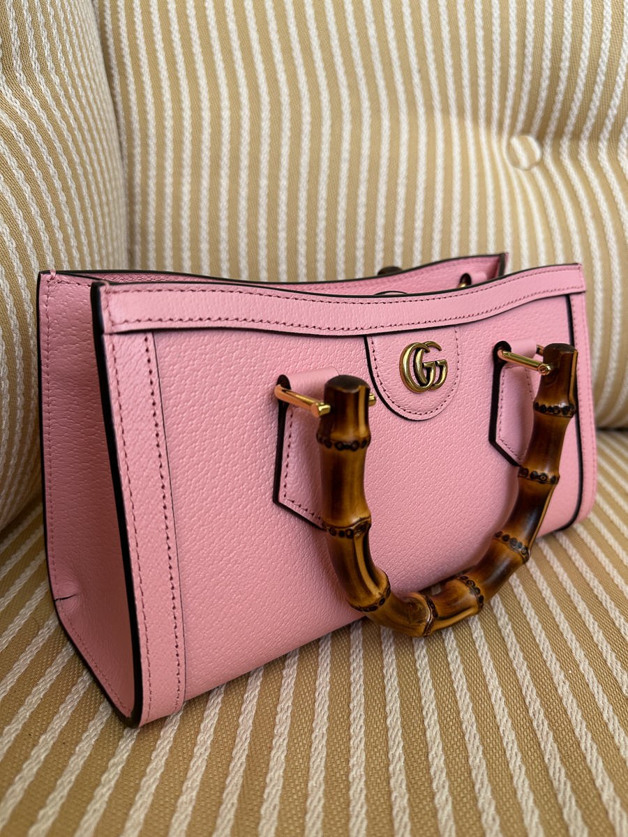 Review of My Gucci Diana Small Shoulder Bag: Design Guide — hardware and construction detail