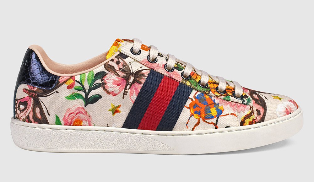 Shop Gucci Bags, Shoes and Accessories in an Exclusive Floral Print via Gucci.com: Fit and Use Guide — design detail