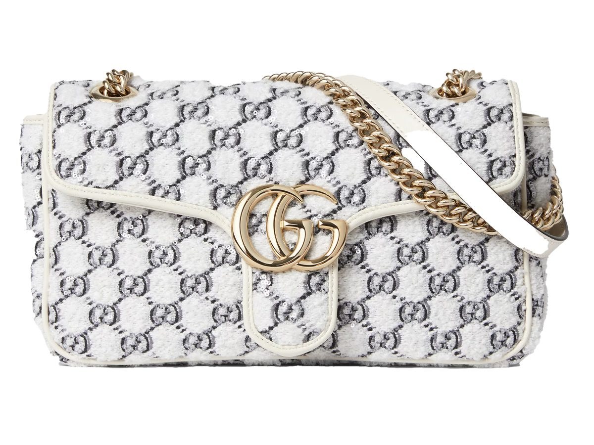 The Best Items of the Gucci Marmont Collection: Styling Guide — carrying and styling reference