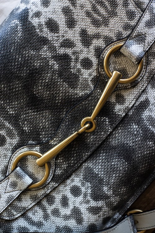 The greatness of the Gucci Horsebit Shoulder Bag: OutletCity Guide — material and finish reference