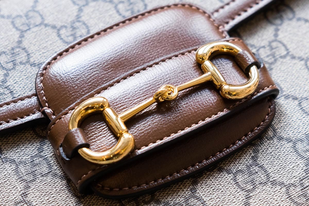 The Gucci Horsebit Chain Shoulder Bag Is the Bag of Fall: Design Guide — additional editorial view