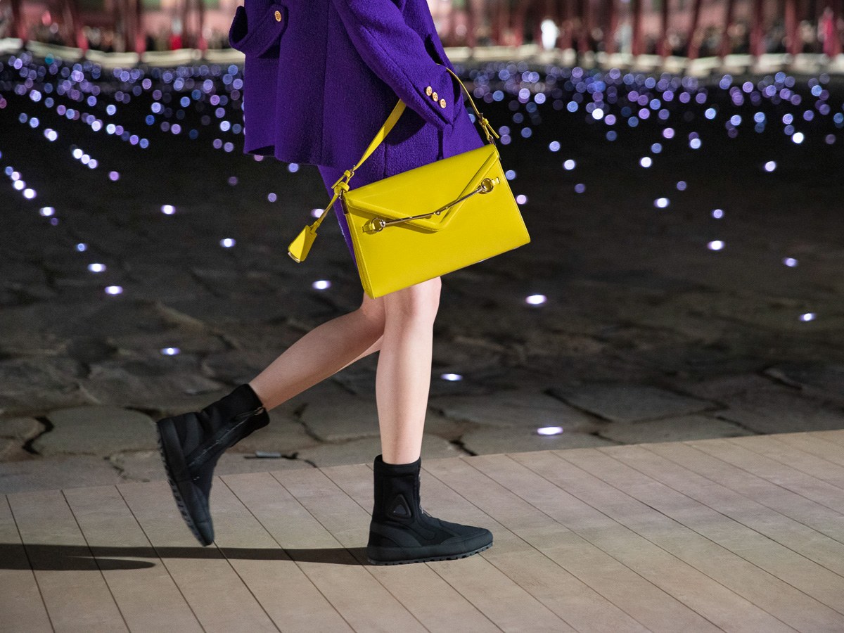The Horsebit Takes Center Stage at Gucci for Cruise 2024: Design Guide — editorial overview