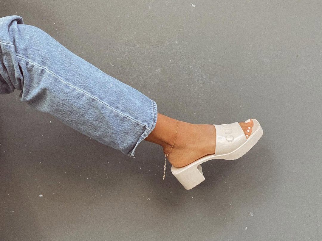 These Gucci Sandals Are Taking Over Social Media: Fit and Use Guide — editorial overview