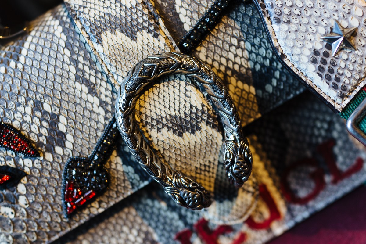 Your First Look at Gucci’s Fall/Winter 2016 Bags, Shoes and Accessories: Fit and Use Guide — additional editorial view